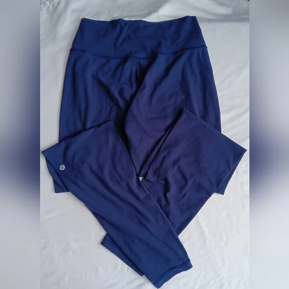Lululemon Simply Bare Un-Tight Tight Hero Blue Pre-owned Size 6 - Picture 6 of 7